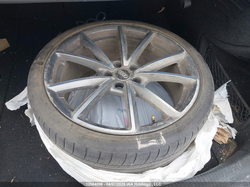 2017 Audi A4 2.0T Technik VIN: WAUFNAF41HN058738 Lot: 12584096