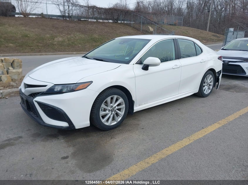Vin: 4t1g11ak7ru915799, lot: 2980386, toyota camry se night shade/se 20242