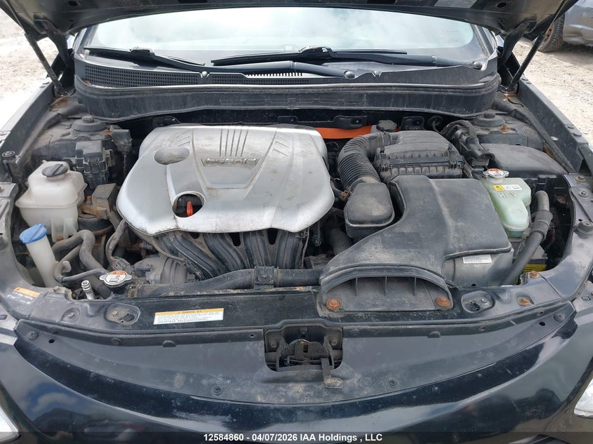 2014 Hyundai Sonata Hybrid Hybrid VIN: KMHEC4A45EA118211 Lot: 12584860