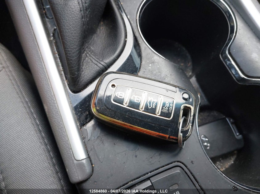 2014 Hyundai Sonata Hybrid Hybrid VIN: KMHEC4A45EA118211 Lot: 12584860