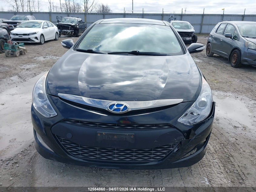 2014 Hyundai Sonata Hybrid Hybrid VIN: KMHEC4A45EA118211 Lot: 12584860