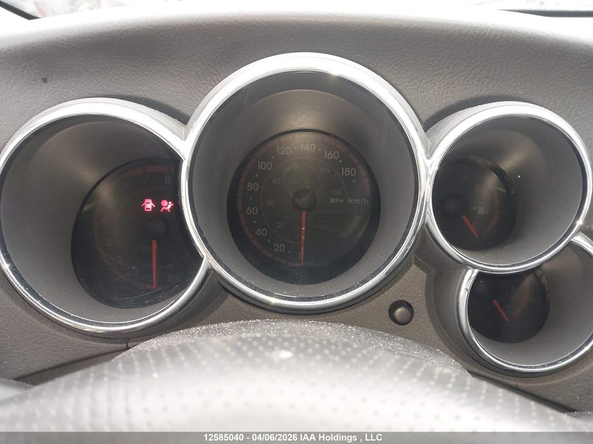 2005 Toyota Matrix Xr VIN: 2T1LR32E85C913857 Lot: 12585040