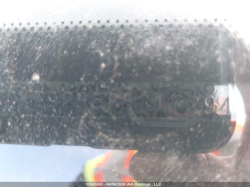 2008 Toyota Yaris VIN: JTDKT923585217294 Lot: 12585083