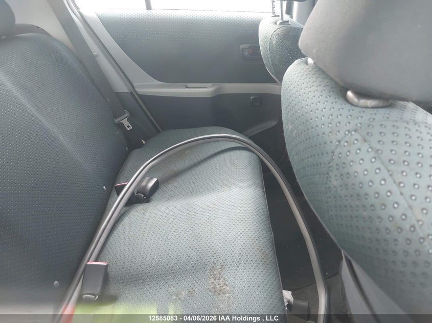 2008 Toyota Yaris VIN: JTDKT923585217294 Lot: 12585083