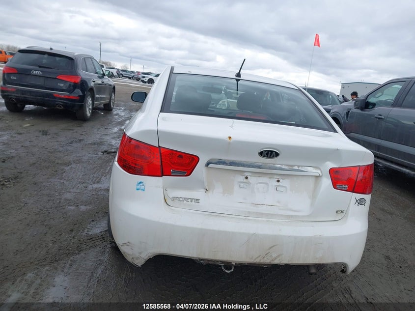 2011 Kia Forte Ex VIN: KNAFU4A2XB5373300 Lot: 12585568