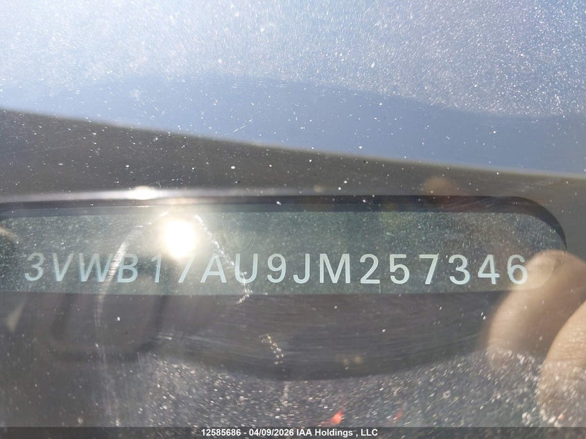 2018 Volkswagen Golf 1.8 Tsi Comfortline/1.8 Tsi Highline/1.8 Tsi Trendline VIN: 3VWB17AU9JM257346 Lot: 12585686