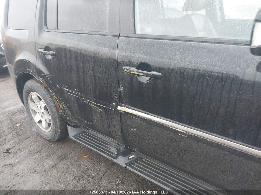 2011 Honda Pilot Touring VIN: 5FNYF4H93BB506583 Lot: 12585873