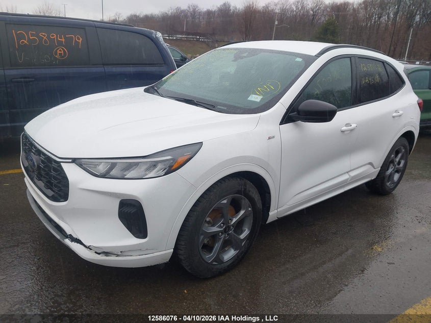 2023 Ford Escape, Можливі проблеми з механікою, IAAI, VIN 1FMCU0MZ5PUA45119 — фото 2