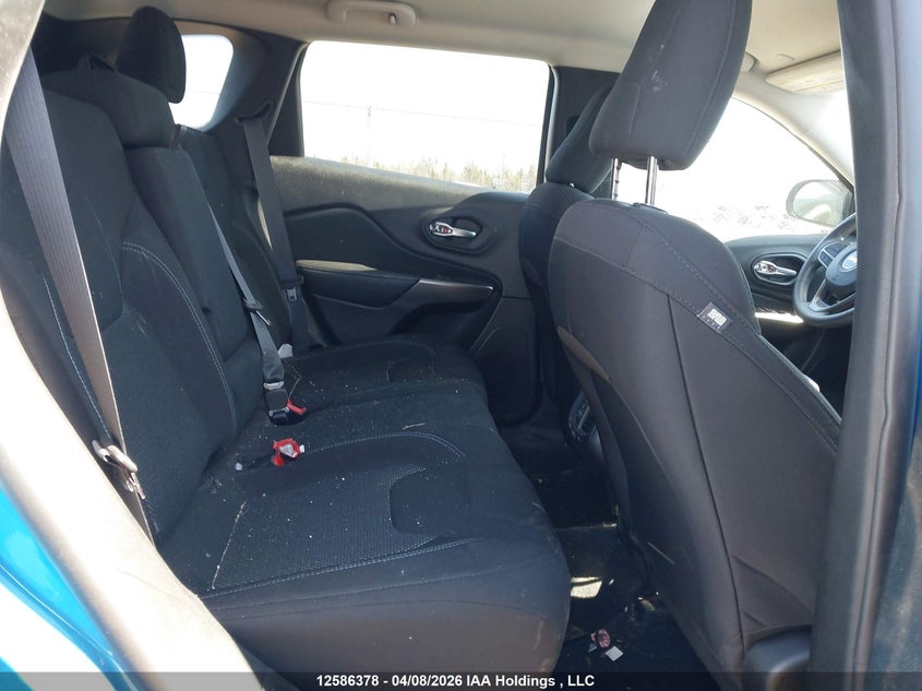 2022 Jeep Cherokee Sport VIN: 1C4PJMAB7ND549486 Lot: 12586378