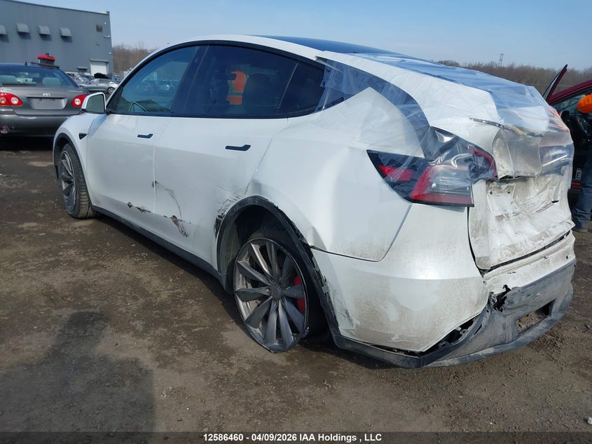 2022 Tesla Model Y Performance VIN: 7SAYGDEF7NF373356 Lot: 12586460