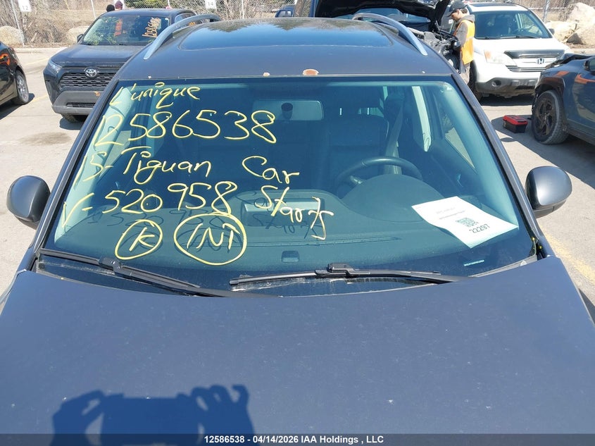 2015 Volkswagen Tiguan Comfortline/Highline/Special Edition/Trendline VIN: WVGJV7AX8FW520958 Lot: 12586538