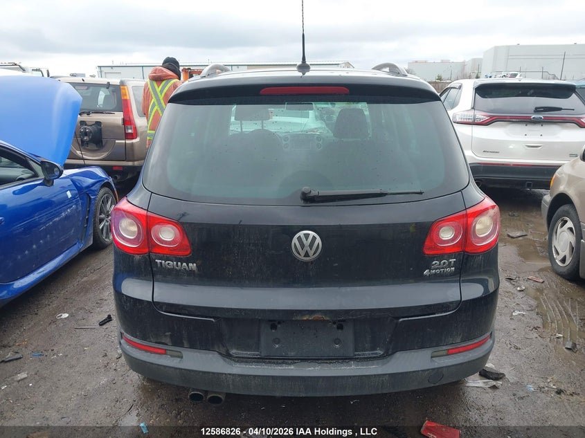 2010 Volkswagen Tiguan 2.0 Tsi Comfortline/2.0 Tsi Highline/2.0 Tsi Trendline VIN: WVGBV7AX4AW513065 Lot: 12586826