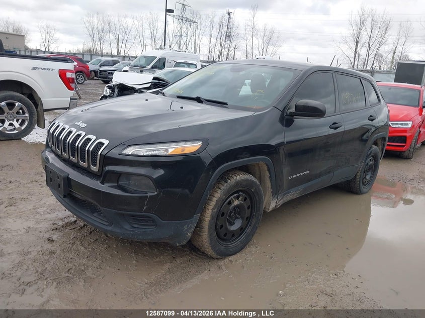 2015 Jeep Cherokee, Right Side, IAAI, VIN 1C4PJMAS8FW696809 — photo 2