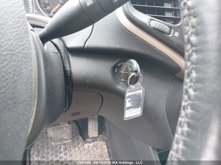 2015 Jeep Cherokee Latitude VIN: 1C4PJMCBXFW748518 Lot: 12587688