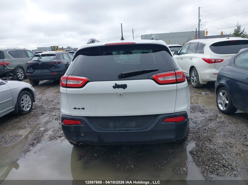 2015 Jeep Cherokee Latitude VIN: 1C4PJMCBXFW748518 Lot: 12587688