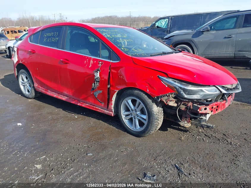 3G1BE6SM5JS651219 2018 Chevrolet Cruze Lt Auto auction photo 1