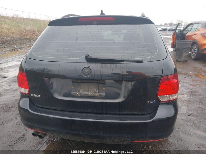 2014 Volkswagen Golf 2.0 Tdi Comfortline/2.0 Tdi Highline/2.0 Tdi Trendline/2.0 Tdi Wolfsburg Edition VIN: 3VWPL7AJ2EM612871 Lot: 12587989
