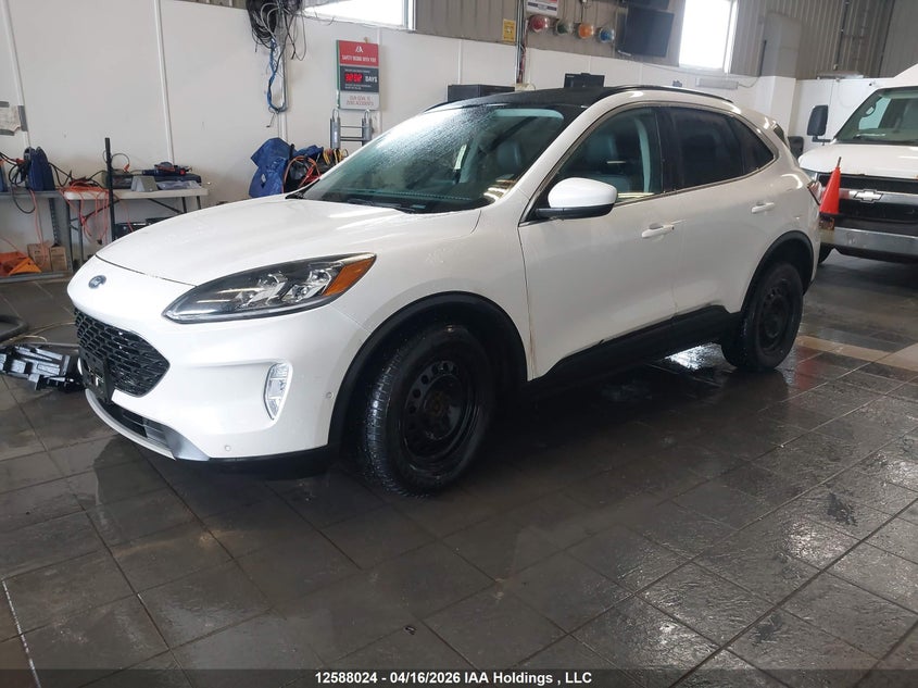 Vin: 1fmcu9j97mua86369, lot: 2984206, ford escape titanium 20212