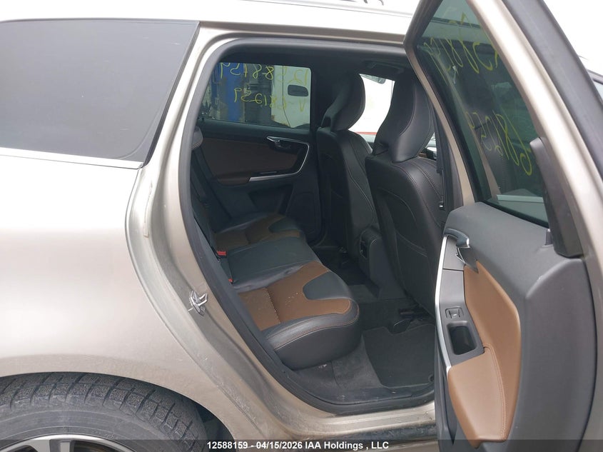 2015 Volvo Xc60 T6/Premier VIN: YV4902RK0F2681259 Lot: 12588159