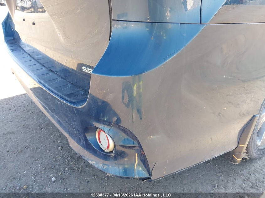 2012 Toyota Sienna Se 8 Passenger VIN: 5TDXK3DC7CS178536 Lot: 12588377