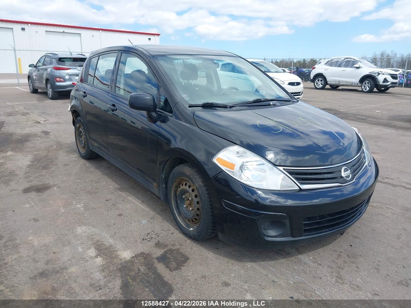 2010 NISSAN VERSA 1.8SL