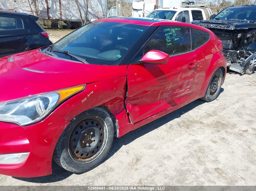 2013 Hyundai Veloster Tech VIN: KMHTC6AD0DU105348 Lot: 12588441