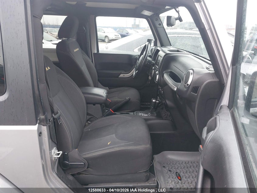 2016 Jeep Wrangler Sahara VIN: 1C4AJWBG1GL117190 Lot: 12588633