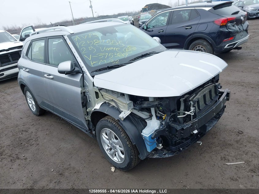 Vin: kmhrc8a3xsu395589, lot: 2985859, hyundai venue sel/limited 2025 img_1