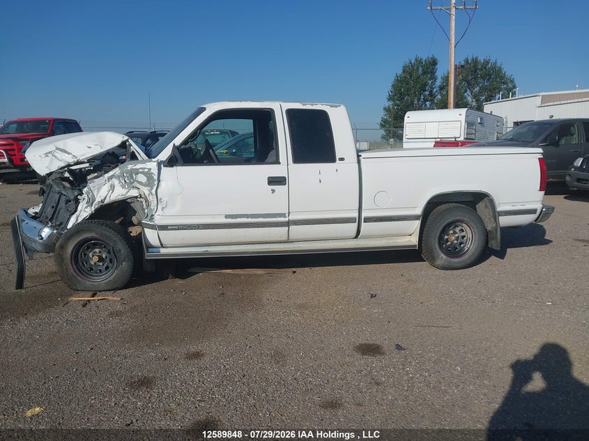 1997 GMC SIERRA PICKUP 5.7L V-8 255HP