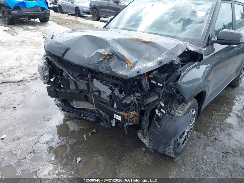 2024 Hyundai Venue Preferred With Two-Tone VIN: KMHRC8A36RU337098 Lot: 12590946