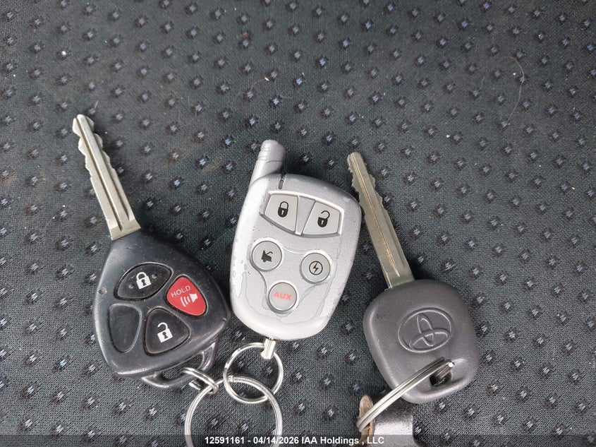 2008 Toyota Yaris VIN: JTDKT923385196266 Lot: 12591161