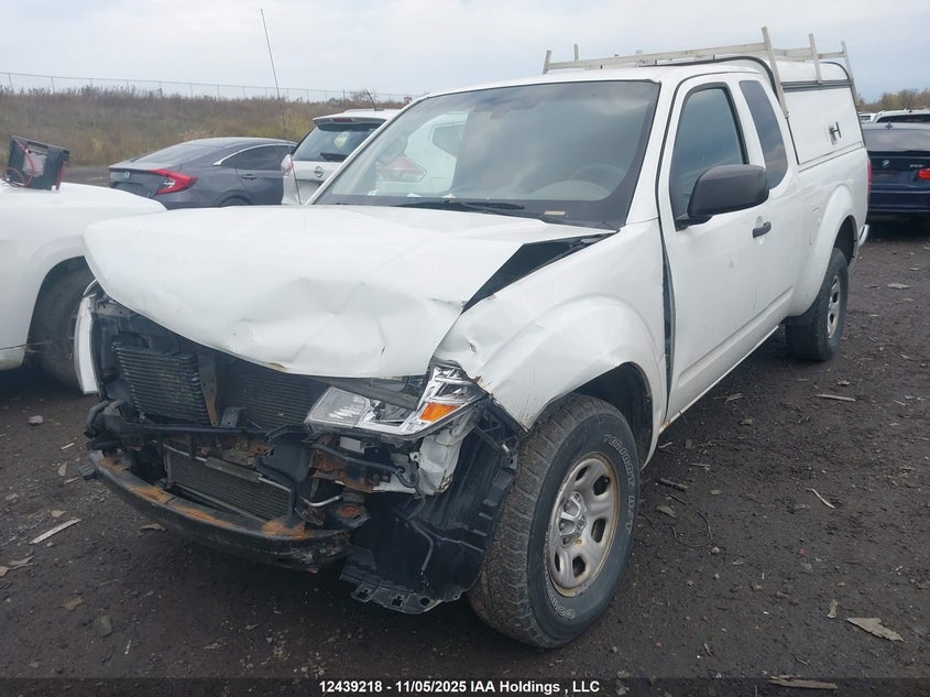 2014 Nissan Frontier S/Sv-I4, Front, IAAI, VIN 1N6BD0CT0EN714415 — photo 2