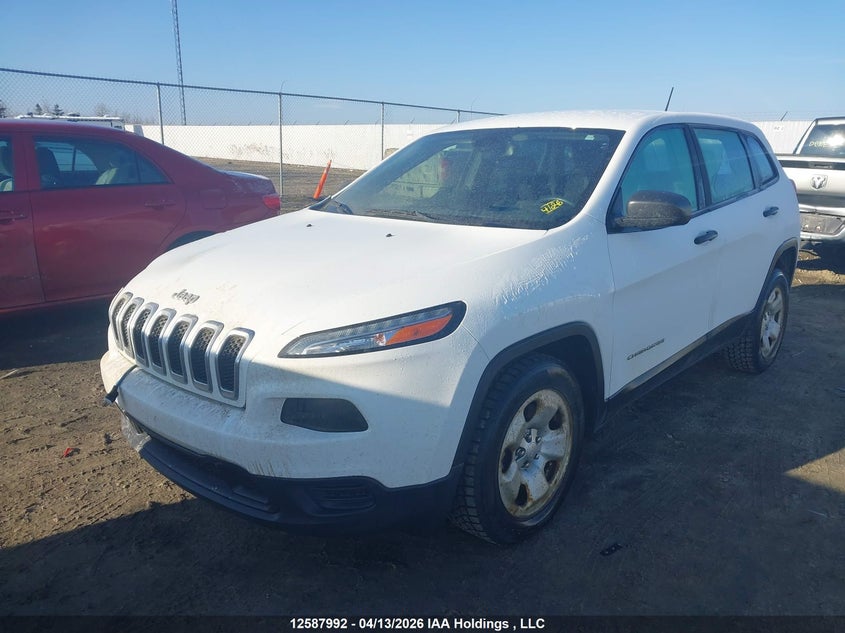 2015 Jeep Cherokee, Front, IAAI, VIN 1C4PJLAB7FW525348 — photo 2
