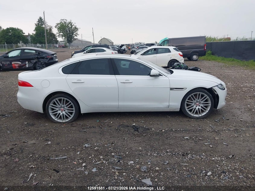 2017 Jaguar Xf 35T Prestige VIN: SAJBK4BV2HCY34978 Lot: 12591581