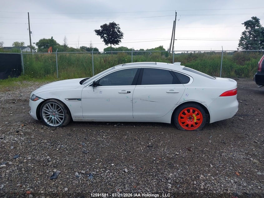 2017 Jaguar Xf 35T Prestige VIN: SAJBK4BV2HCY34978 Lot: 12591581