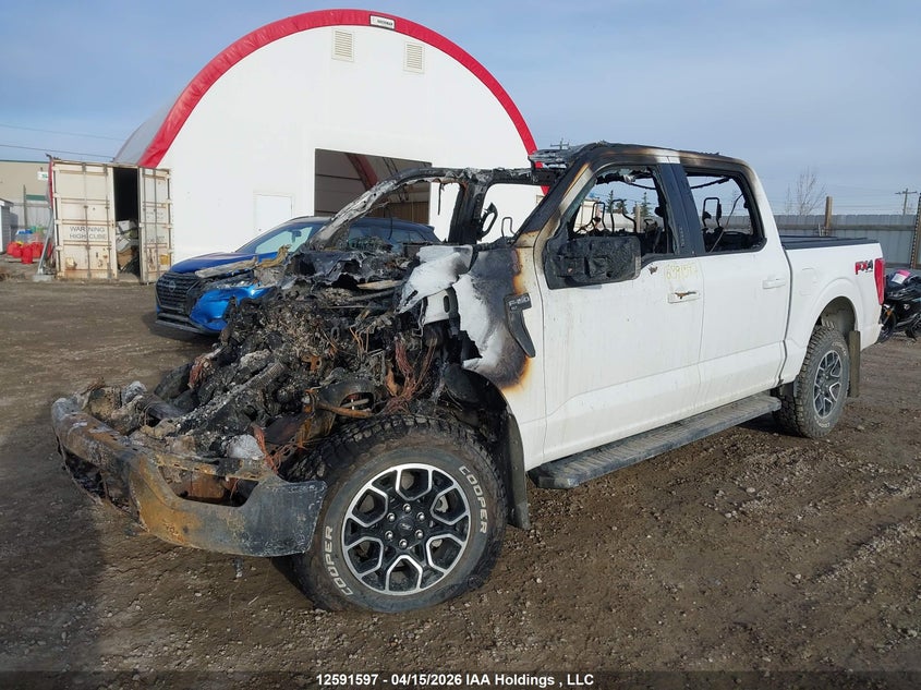 2022 Ford F150 Supercrew, Engine Fire, IAAI, VIN 1FTFW1E88NKD12835 — photo 2