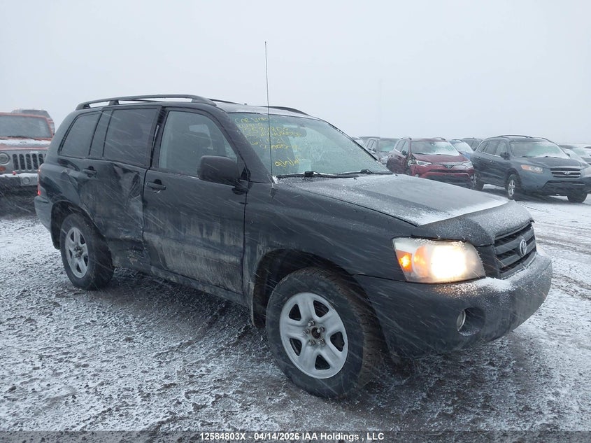 2005 Toyota Highlander VIN: JTEEP21A750111121 Lot: 12584803x