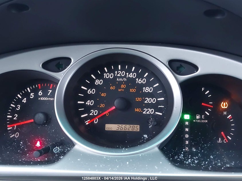 2005 Toyota Highlander VIN: JTEEP21A750111121 Lot: 12584803x