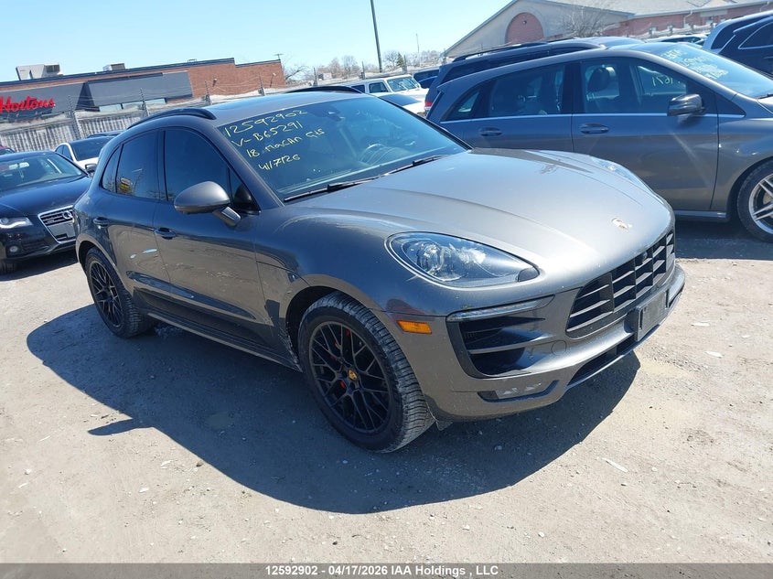 Vin: wp1ag2a59jlb65291, lot: 2989558, porsche macan gts 2018 img_1