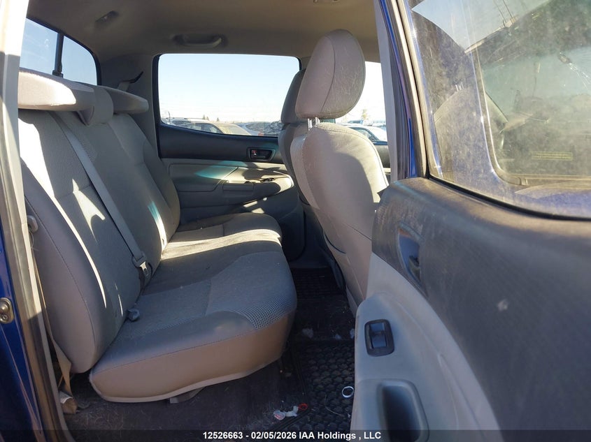 2015 Toyota Tacoma V6 VIN: 5TFLU4EN5FX141496 Lot: 12526663x