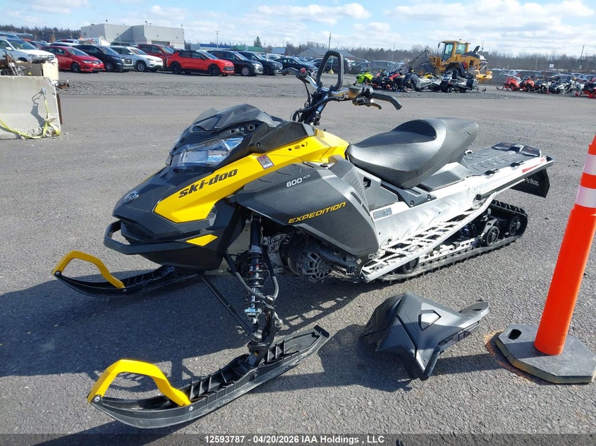 2024 OTHER SKIDOO EXPEDITION N/A N/A