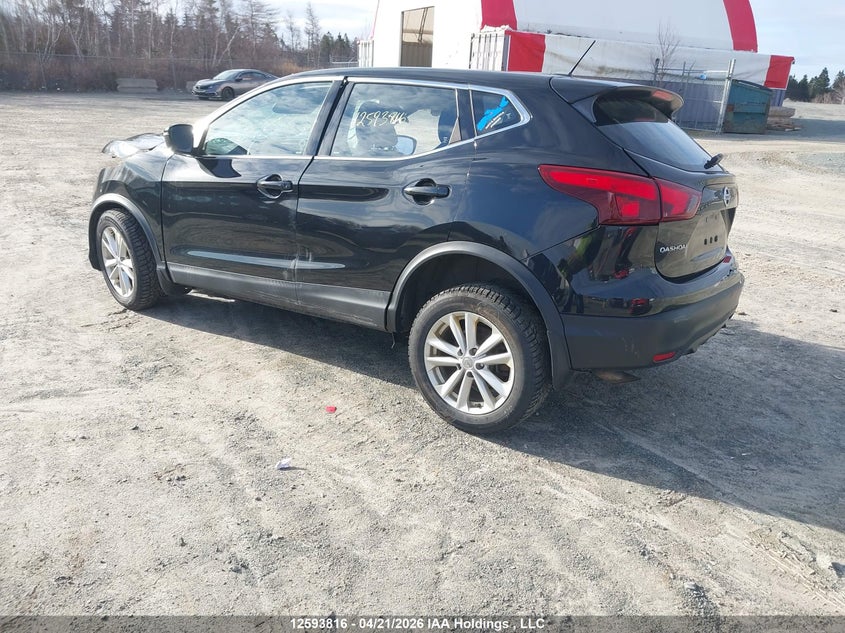 Vin: jn1bj1cp3jw181780, lot: 2990550, nissan qashqai  s 4dr2wd null 20183