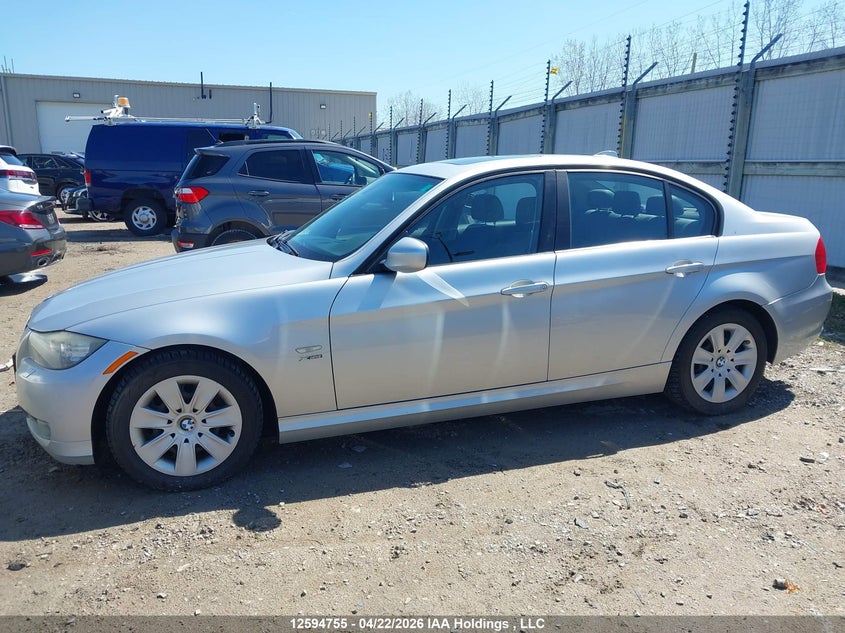 2009 BMW 328 Xi VIN: WBAPK73519A455338 Lot: 12594755