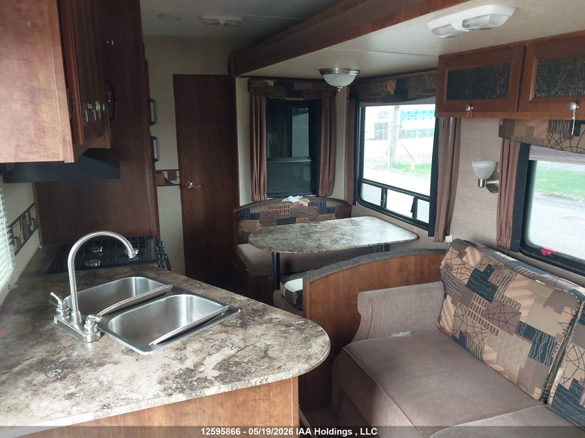 2015 OTHER COACHMEN 345BHS TRAILER N/A
