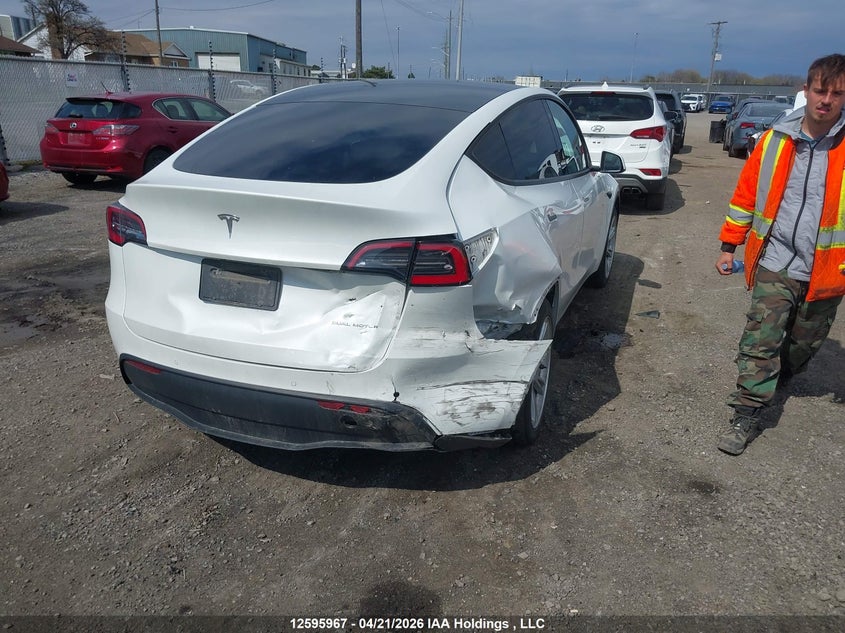 2021 Tesla Model y white Lot 111012595967 Vin 5YJYGDEE2MF070374