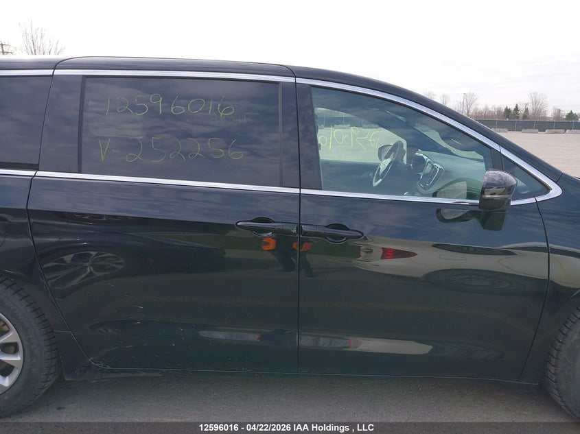 2026 CHRYSLER PACIFICA VAN 3.6L V-6 DOHC, VVT, 287HP