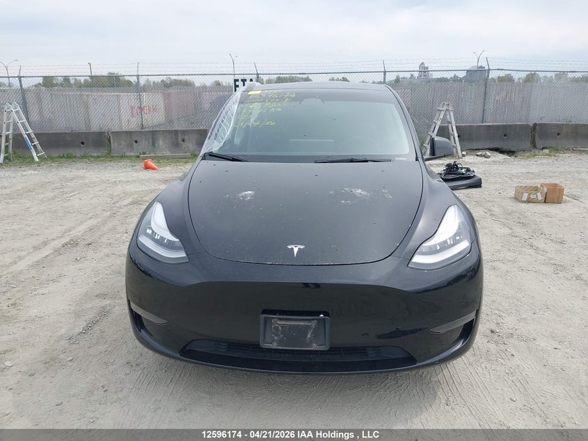 2022 Tesla Model Y VIN: 7SAYGDEE1NF469605 Lot: 12596174