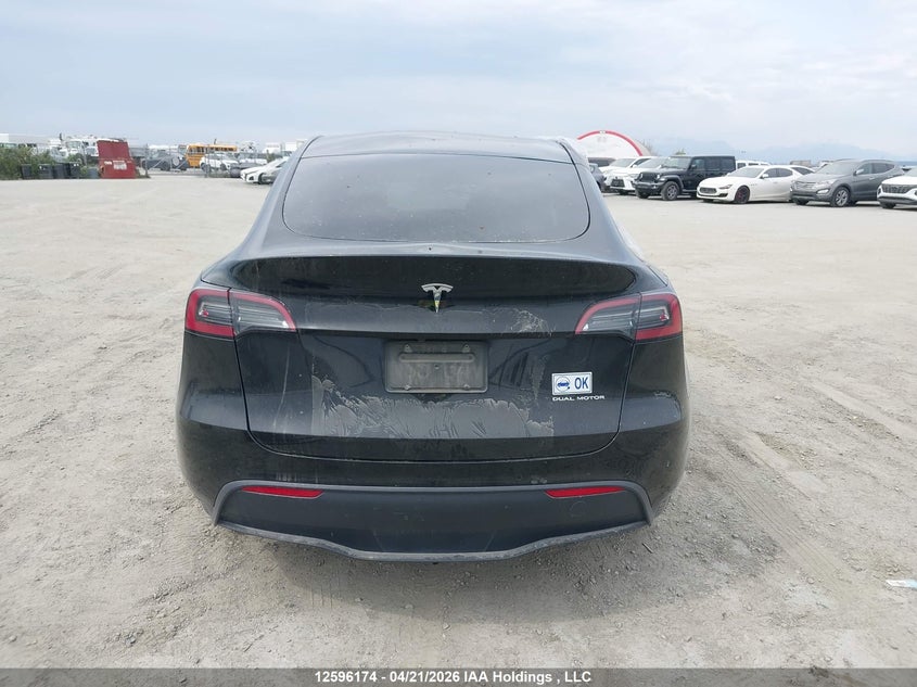 2022 Tesla Model Y VIN: 7SAYGDEE1NF469605 Lot: 12596174