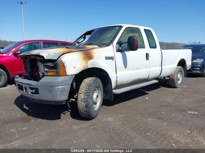 2005 Ford F-250 Lariat/Xl/Xlt, Пожежа (мотор), IAAI, VIN 1FTSX21555EC71673 — фото 2