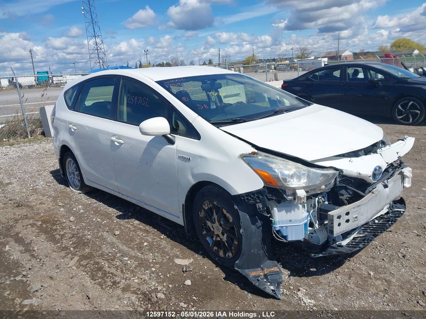 2015 TOYOTA PRIUS V